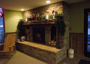 Skyline Lodge hotel thumbnail 2