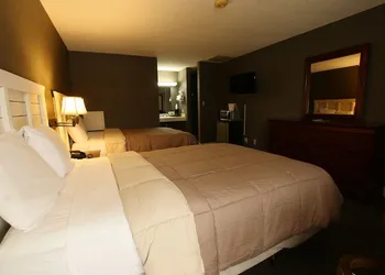 Skyline Lodge hotel thumbnail 3