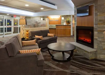 AmericInn by Wyndham Waupun hotel thumbnail 2