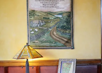 Iron Horse Inn hotel thumbnail 2