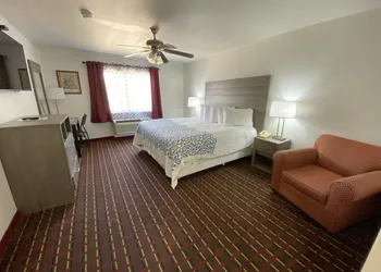 Guest House Inn hotel thumbnail 8