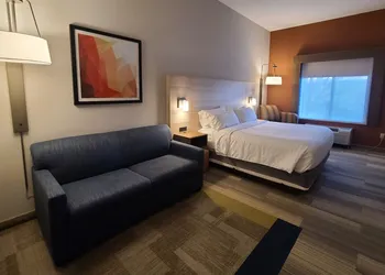 Holiday Inn Express Newton Falls by IHG hotel thumbnail 7