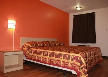Sherman Inn hotel thumbnail 6