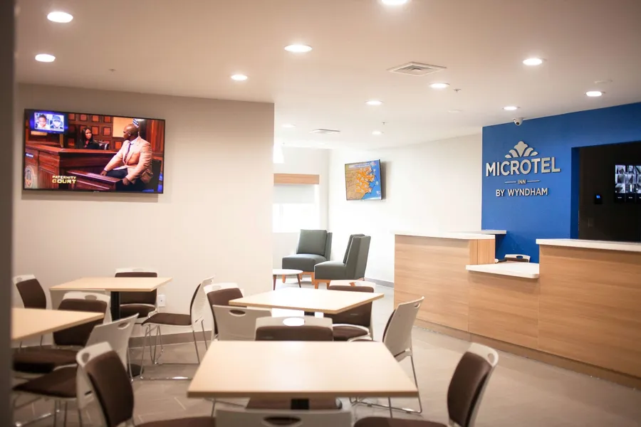 Microtel Inn & Suites by Wyndham Camp Lejeune/Jacksonville hotel detail image 2