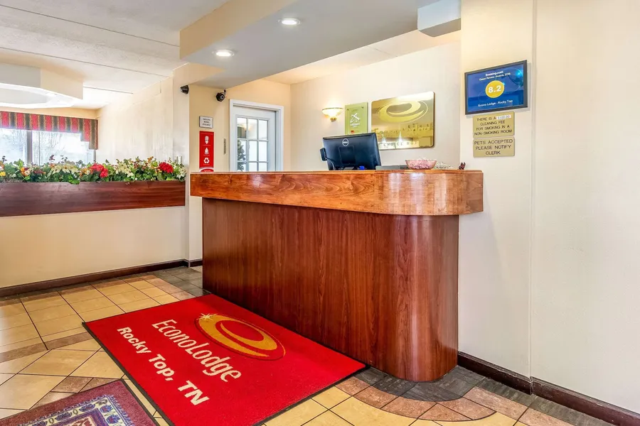 Econo Lodge Rocky Top hotel detail image 2