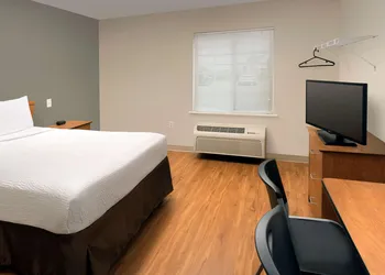 WoodSpring Suites Louisville Clarksville hotel thumbnail 6