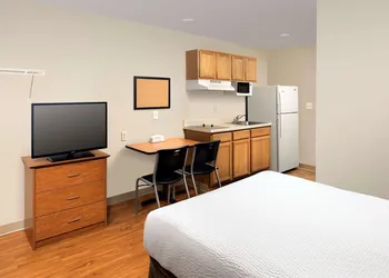 WoodSpring Suites Louisville Clarksville hotel thumbnail 7