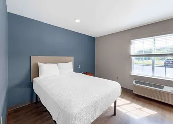 Extended Stay America Select Suites - Birmingham - Bessemer hotel thumbnail 7