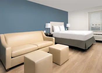 WoodSpring Suites Albuquerque East I-40 Tramway hotel thumbnail 6