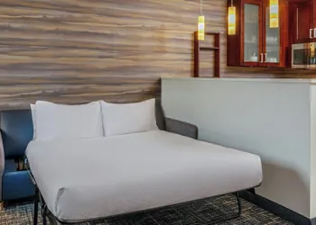 Residence Inn Nashua hotel thumbnail 8