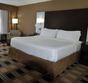 Holiday Inn Express & Suites Ottawa East - Orleans by IHG hotel detail image 4