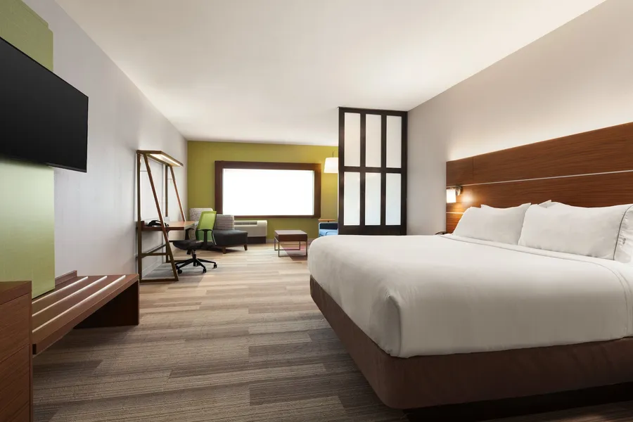 Holiday Inn Express & Suites Edinburg-McAllen Area by IHG hotel detail image 2