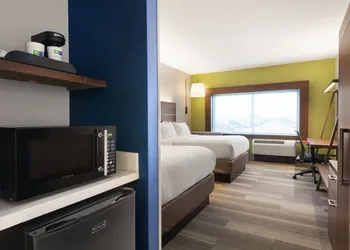 Holiday Inn Express & Suites Edinburg-McAllen Area by IHG hotel thumbnail 6