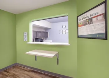 WoodSpring Suites San Antonio North Live Oak I-35 hotel thumbnail 2