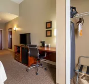 Comfort Inn & Suites Mandan - Bismarck hotel detail image 7