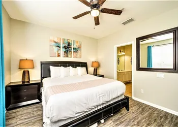 Vista Cay Resort by Millenium at Universal Blvd hotel thumbnail 8