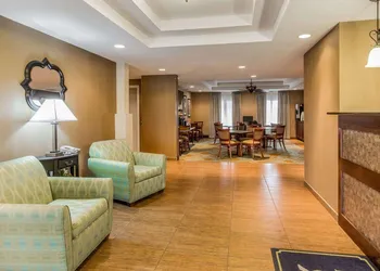 MainStay Suites Grand Island hotel thumbnail 5