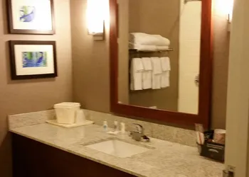 Comfort Inn Ferdinand hotel thumbnail 7