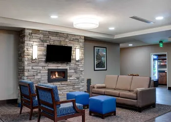 Comfort Inn & Suites Caldwell hotel thumbnail 2