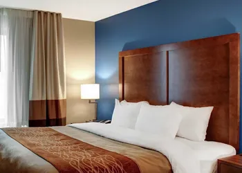 Comfort Inn & Suites Caldwell hotel thumbnail 8