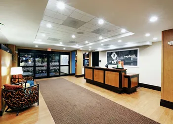 Hampton Inn & Suites by Hilton Houston North IAH hotel thumbnail 4