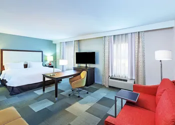 Hampton Inn & Suites by Hilton Houston North IAH hotel thumbnail 5