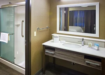 Hampton Inn by Hilton Timmins hotel thumbnail 8