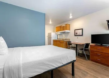 Studio 6 Extended Stay El Paso East TX hotel thumbnail 6
