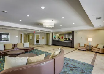 Candlewood Suites College Station At University by IHG hotel thumbnail 2