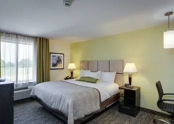 Candlewood Suites College Station At University by IHG hotel thumbnail 8
