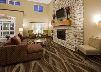 Gateway Park Hotel and Suites hotel thumbnail 2