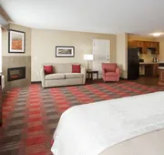 Gateway Park Hotel and Suites hotel detail image 5