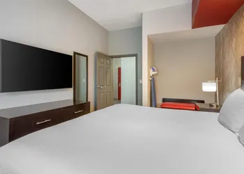 Best Western Plus Gallup Inn & Suites hotel thumbnail 7