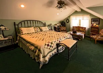 Rocky Point Ranch hotel thumbnail 4