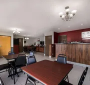 Econo Lodge Inn & Suites Canandaigua - Fingers Lake Area hotel detail image 3