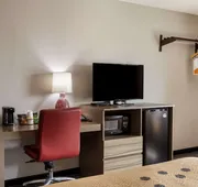 Econo Lodge Inn & Suites Canandaigua - Fingers Lake Area hotel detail image 4