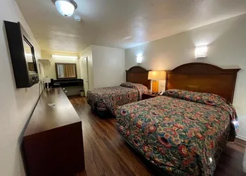 Sierra Inn hotel thumbnail 6