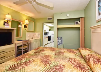 Holiday Sands North On the Boardwalk hotel thumbnail 5
