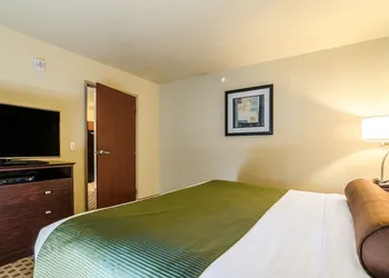 Cobblestone Inn & Suites - Kersey hotel thumbnail 8