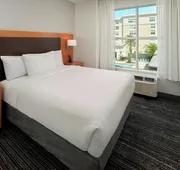 TownePlace Suites Orlando at FLAMINGO CROSSINGS® Town Center/Western Entrance hotel detail image 7