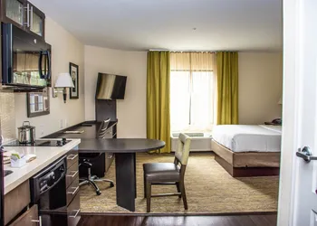 Candlewood Suites : Overland Park - W 135th St by IHG hotel thumbnail 4