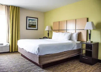 Candlewood Suites : Overland Park - W 135th St by IHG hotel thumbnail 7