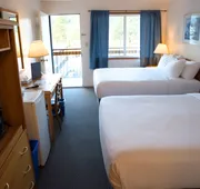 Chalet Inn hotel detail image 5