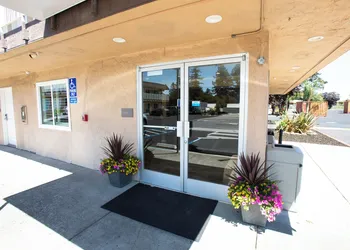 Budget Inn hotel thumbnail 3