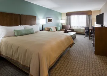 GrandStay Delano hotel thumbnail 6