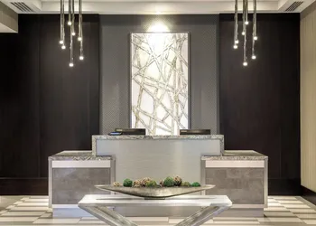 Courtyard by Marriott Edgewater NYC Area hotel thumbnail 2