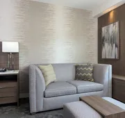 Courtyard by Marriott Edgewater NYC Area hotel detail image 7