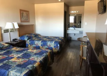 Rosener's Inn and banquet center hotel thumbnail 3