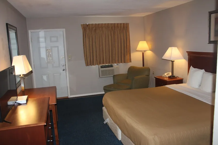 Interstate Motel hotel detail image 2