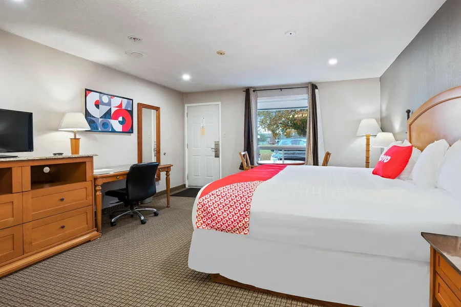 First Canada Inn Cornwall hotel detail image 6